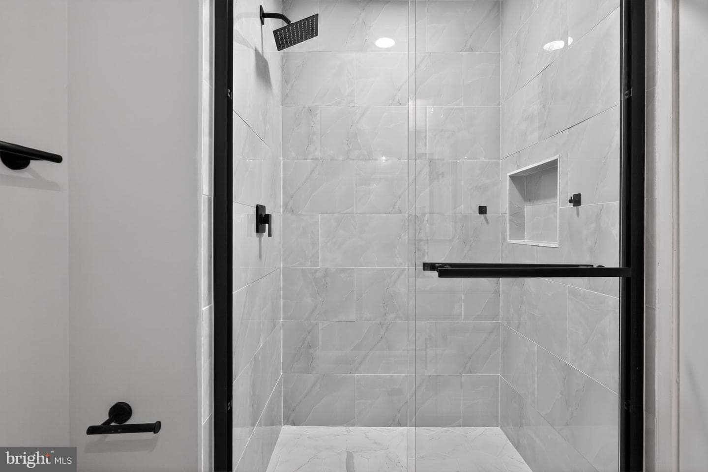 7509 Courtney Place photo 23