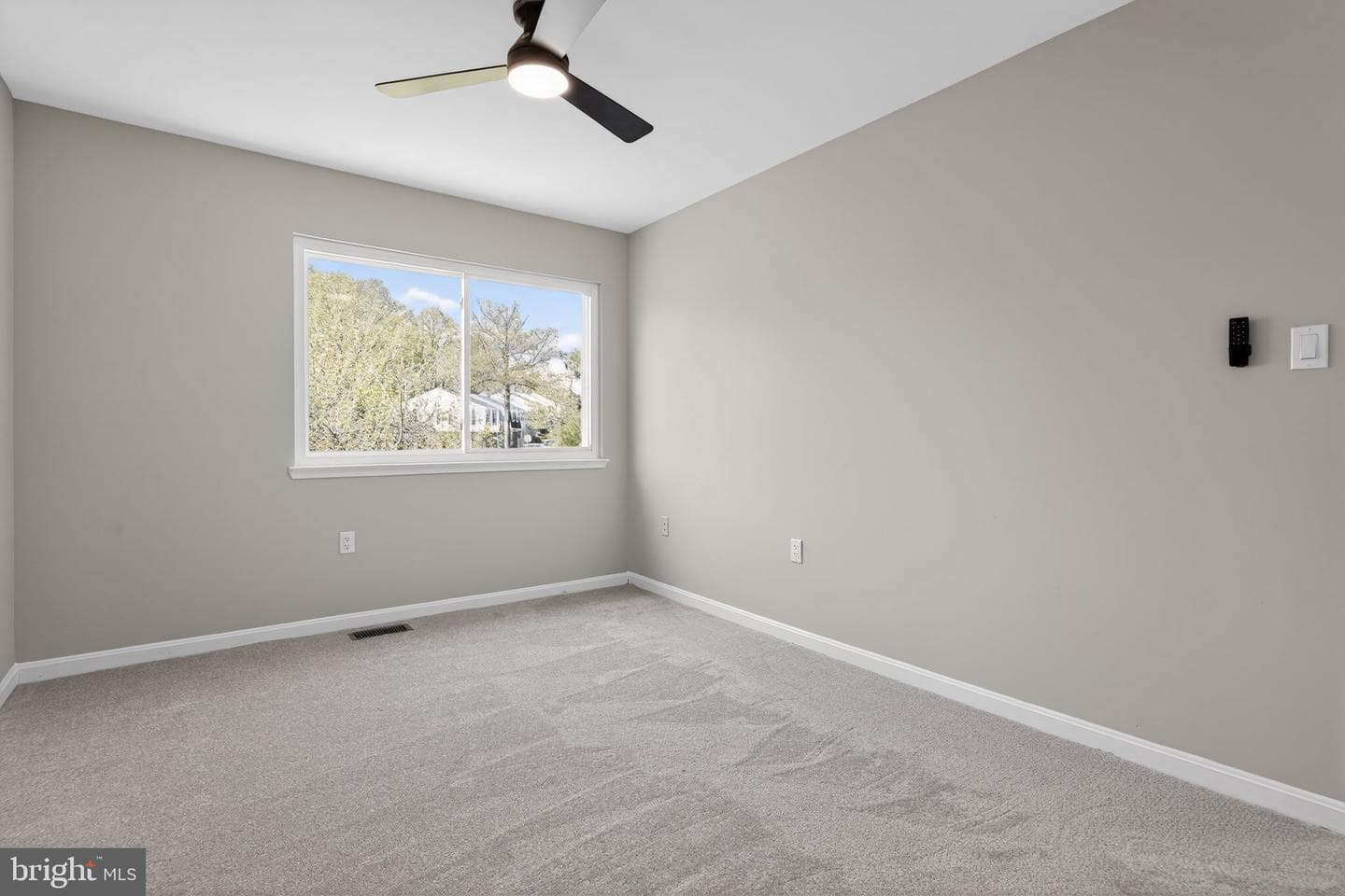 7509 Courtney Place photo 25