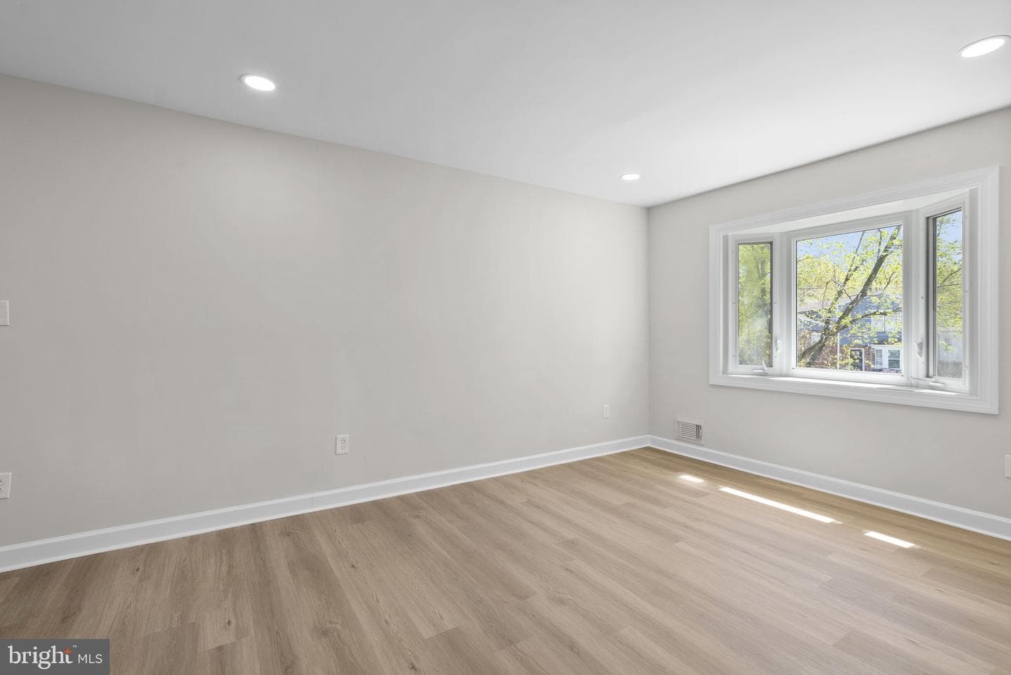 6604 Valley Park Road photo 7