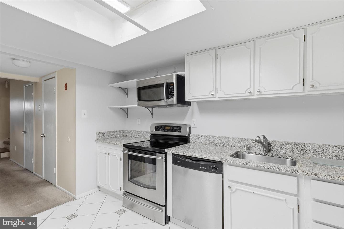 12774 Midwood Lane photo 12
