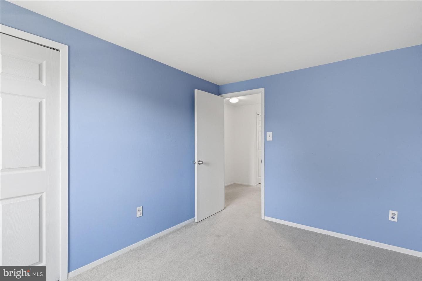 12774 Midwood Lane photo 14