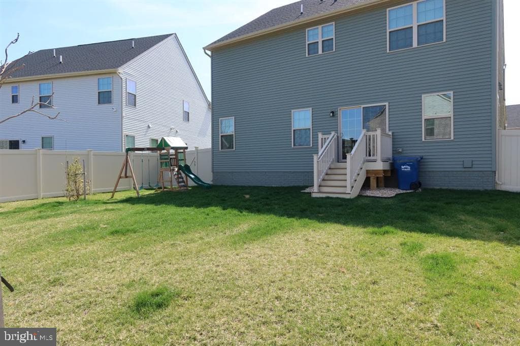 8110 Iron Hill Ct photo 28