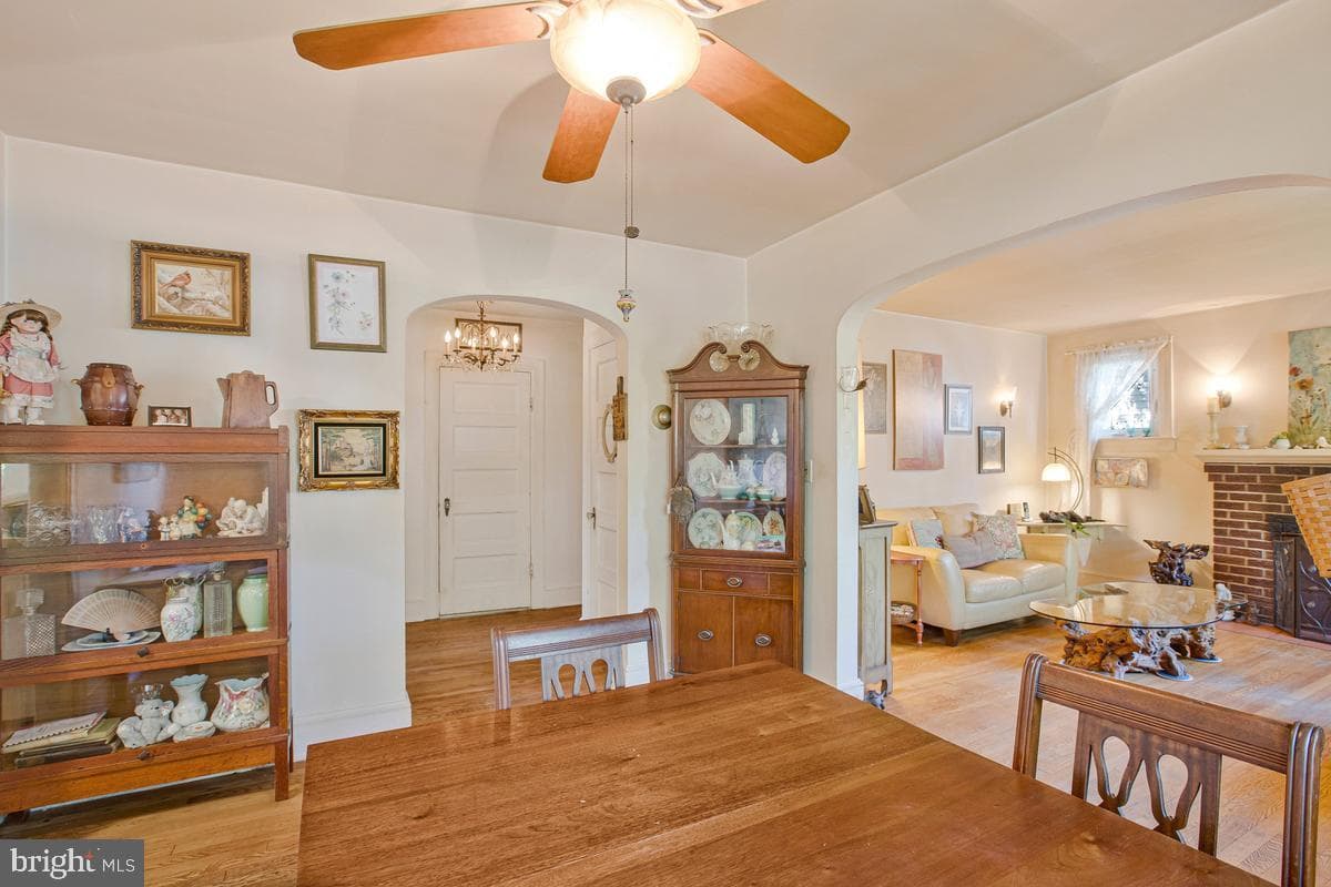 3911 Madison Street photo 10