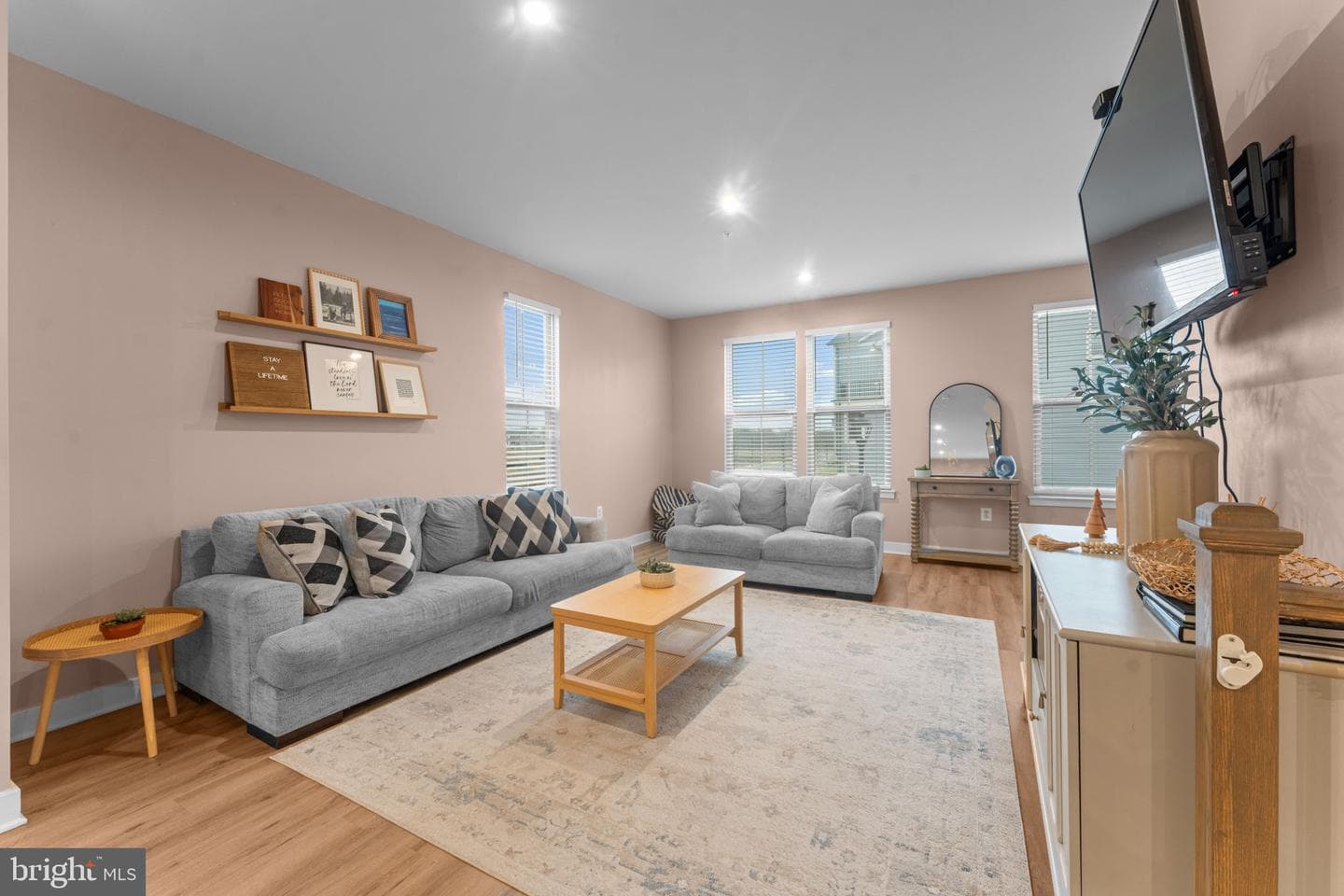 160 Lyons Creek Drive photo 11