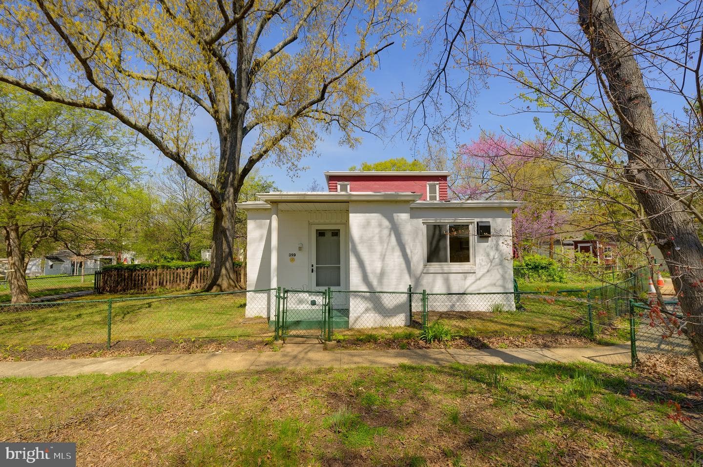 39 Ridge Road photo 2