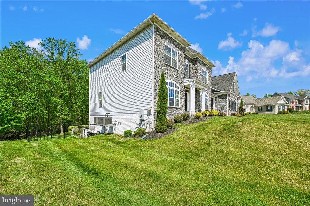 11107 King Gallahan Court photo 72