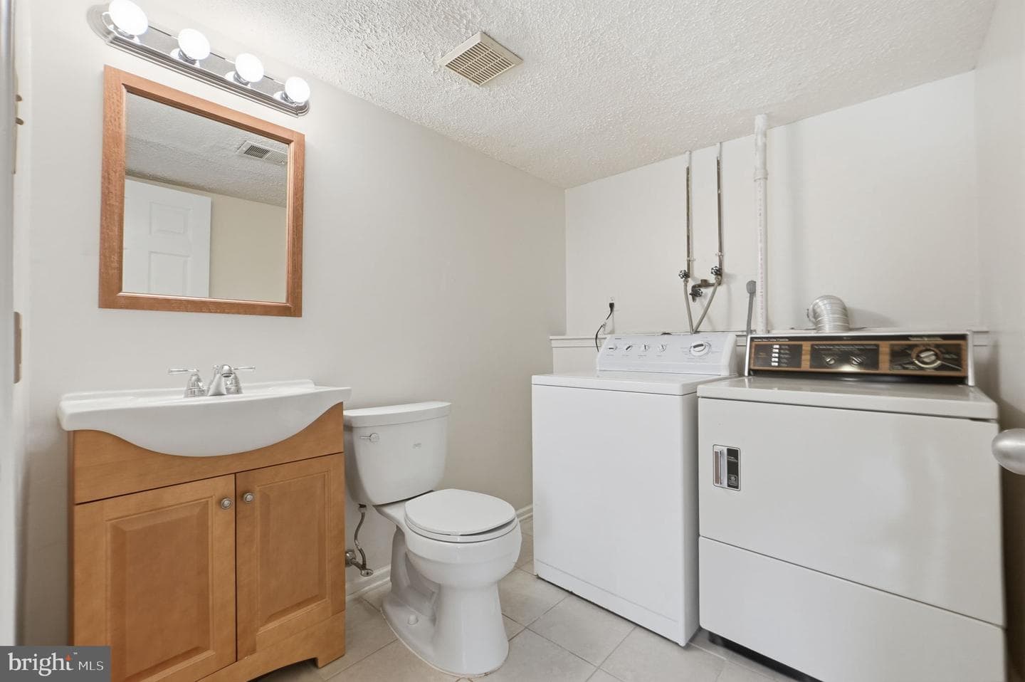 10300 Forestgrove Lane photo 23