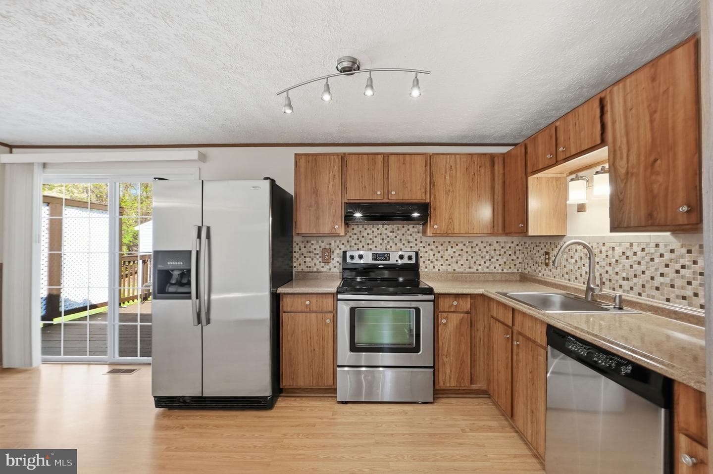 10300 Forestgrove Lane photo 6