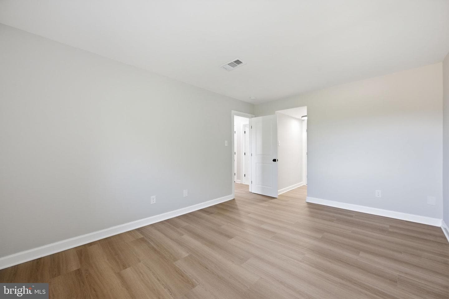 10212 Prince Place #7-206 photo 8