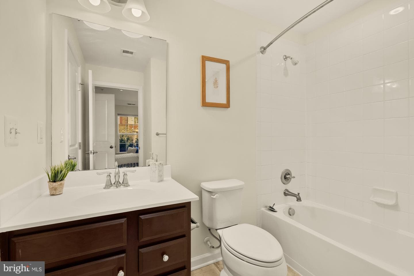 5307 Smiths Cove Lane photo 6