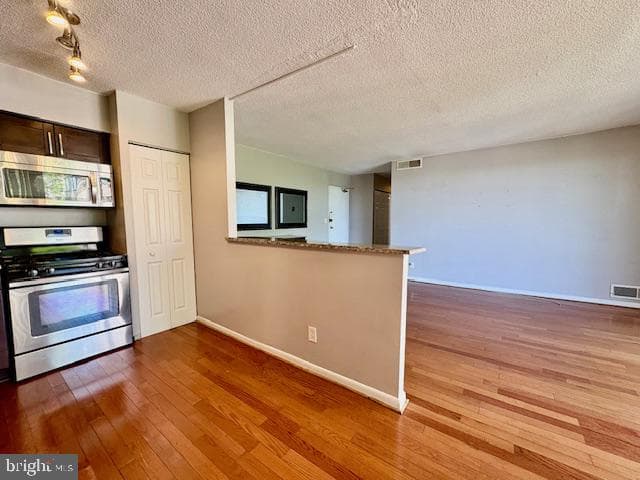 4410 Oglethorpe Street #712 photo 8