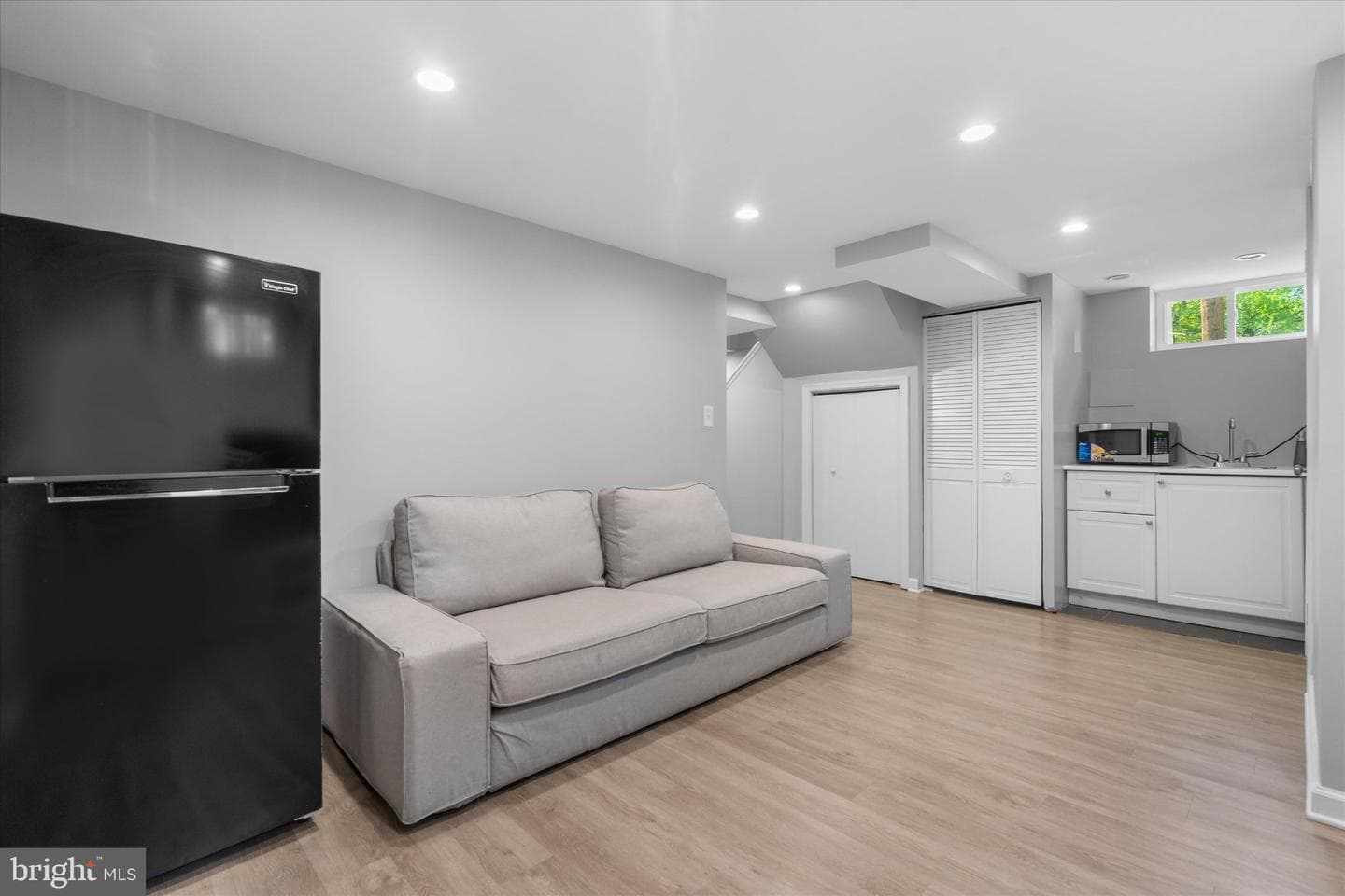 4814 Fox Street photo 19