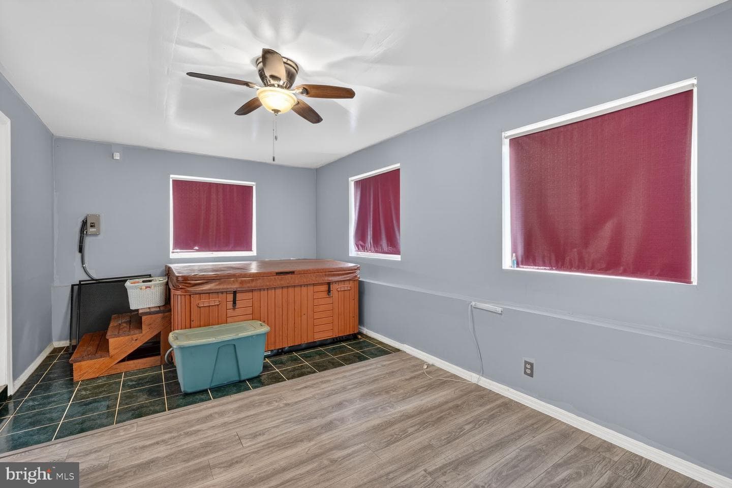 3804 Hemlock Place photo 13