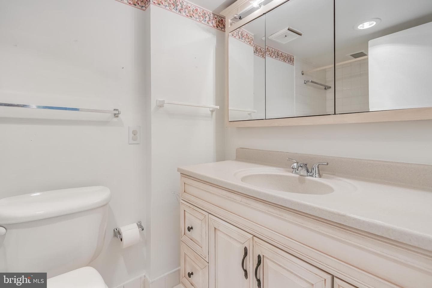 9200 Edwards Way #514 photo 22