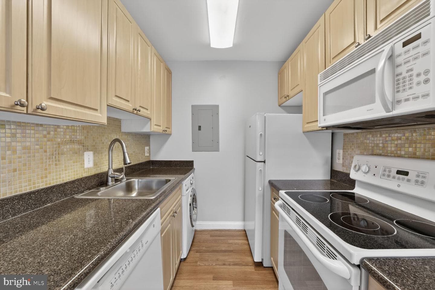 1001 Chillum Road #312 photo 6