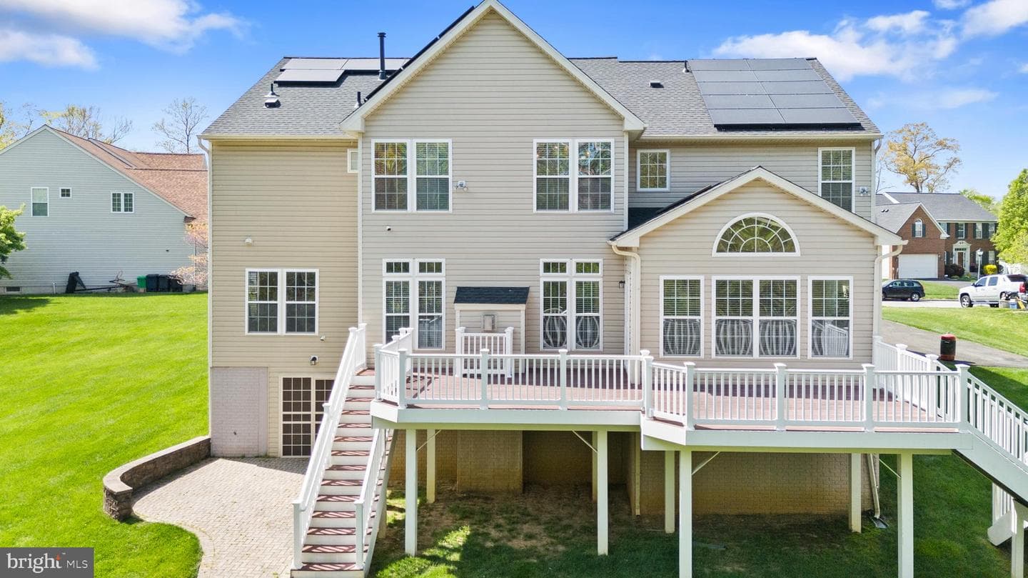 10916 Sir Paul Place photo 12