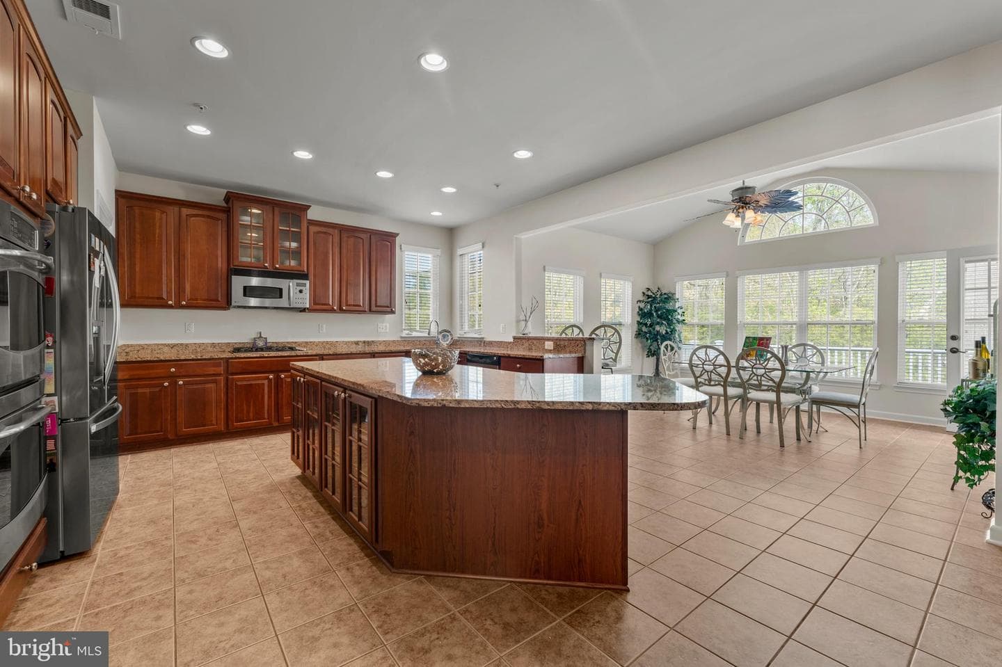 10916 Sir Paul Place photo 26