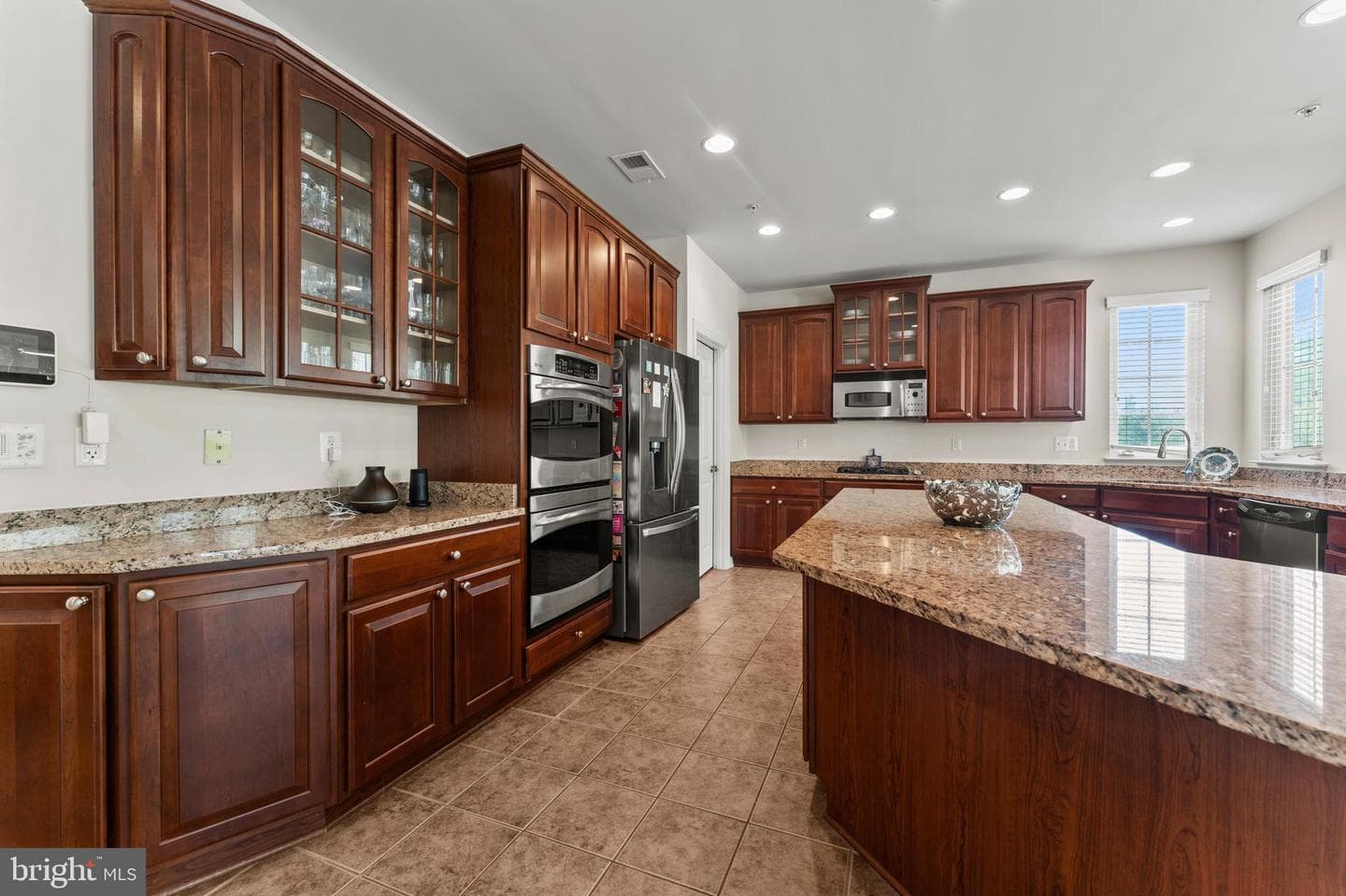 10916 Sir Paul Place photo 31