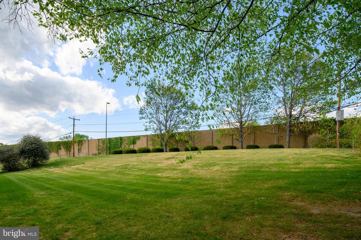 2313 Hanover Place photo 39