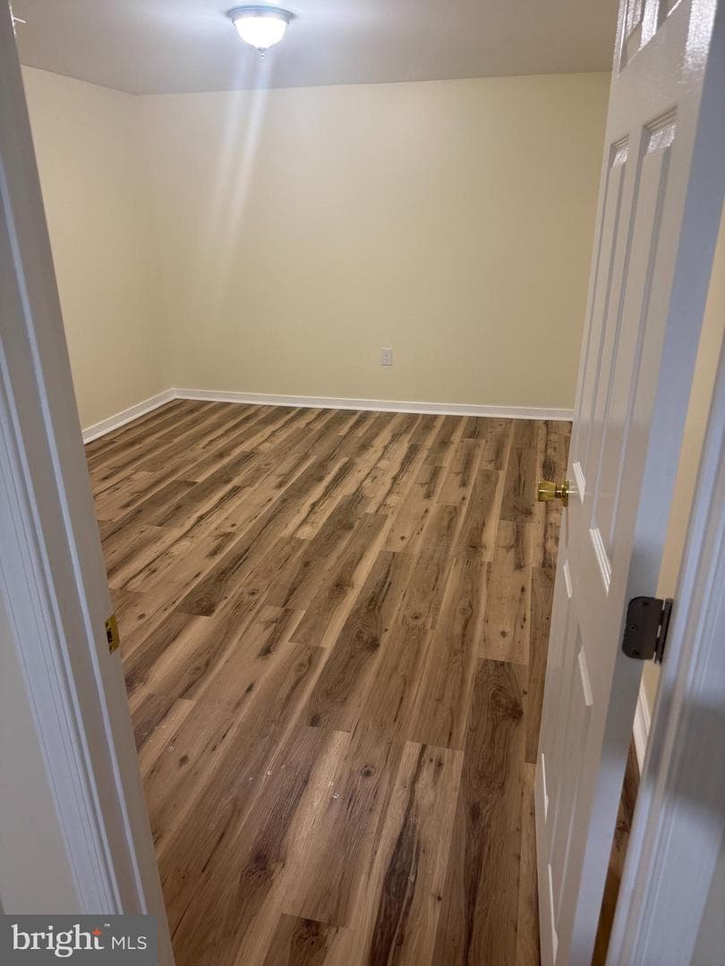 5404 Lakevale Terrace photo 43