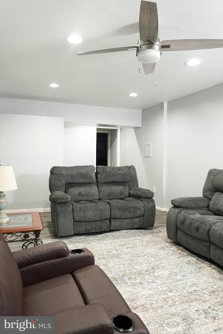 7901 Anne Ct photo 48