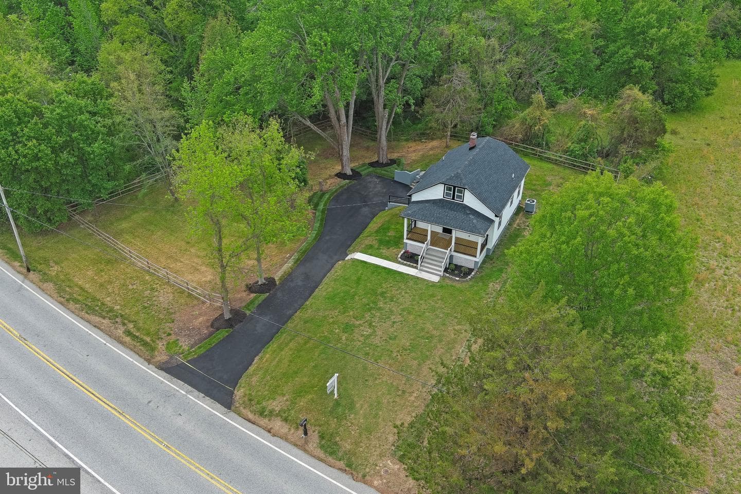 7815 Croom Road photo 36