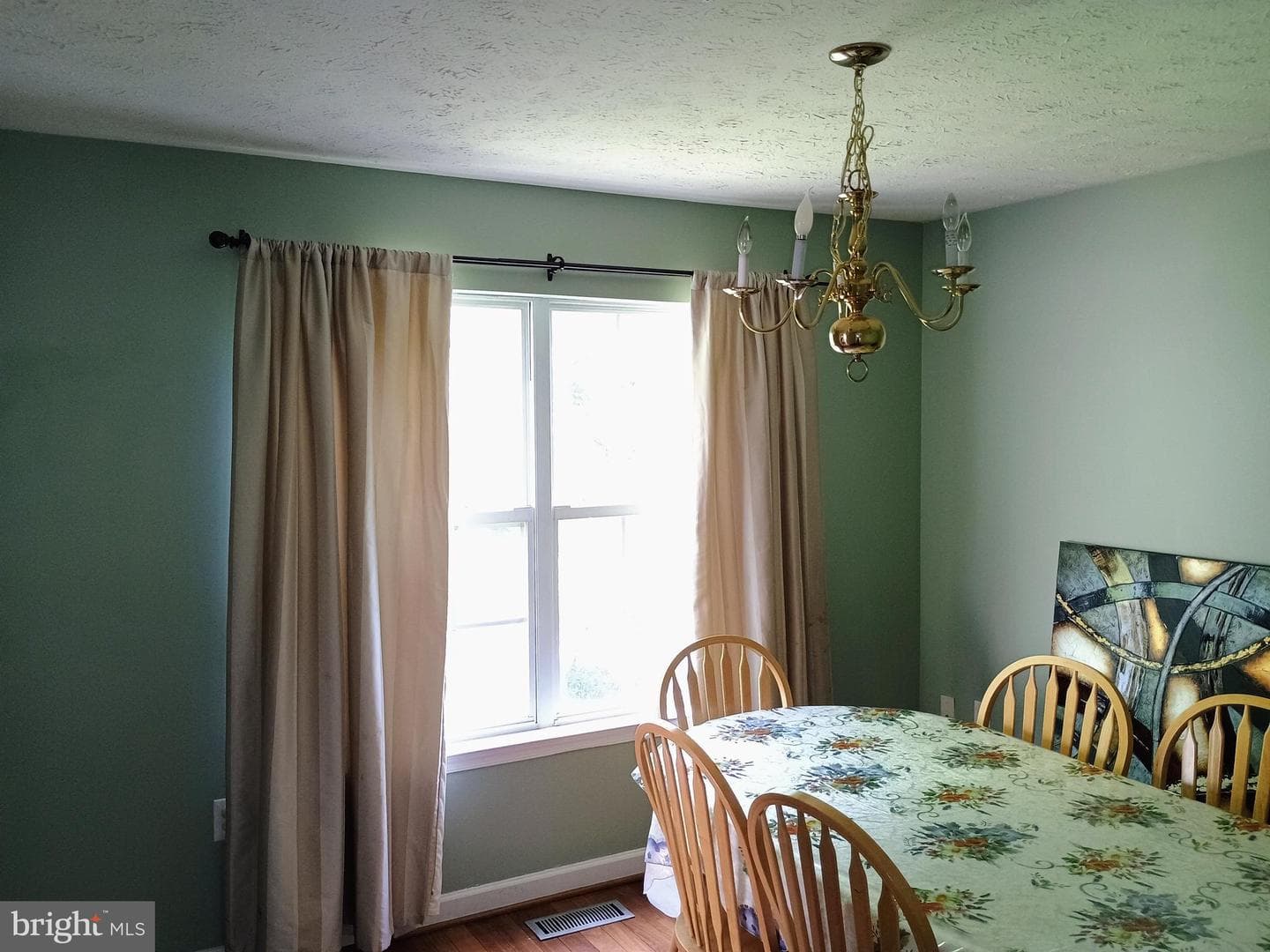 1009 Consideration Lane photo 9