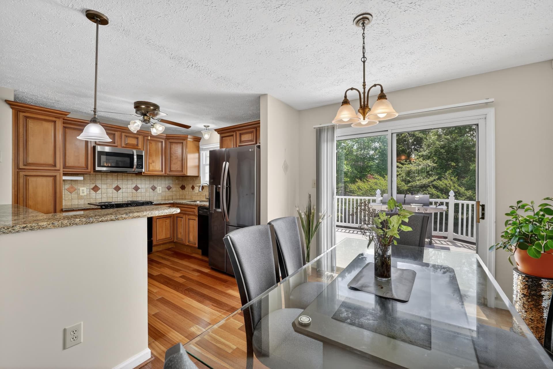 1404 Robert Lewis Avenue photo 3
