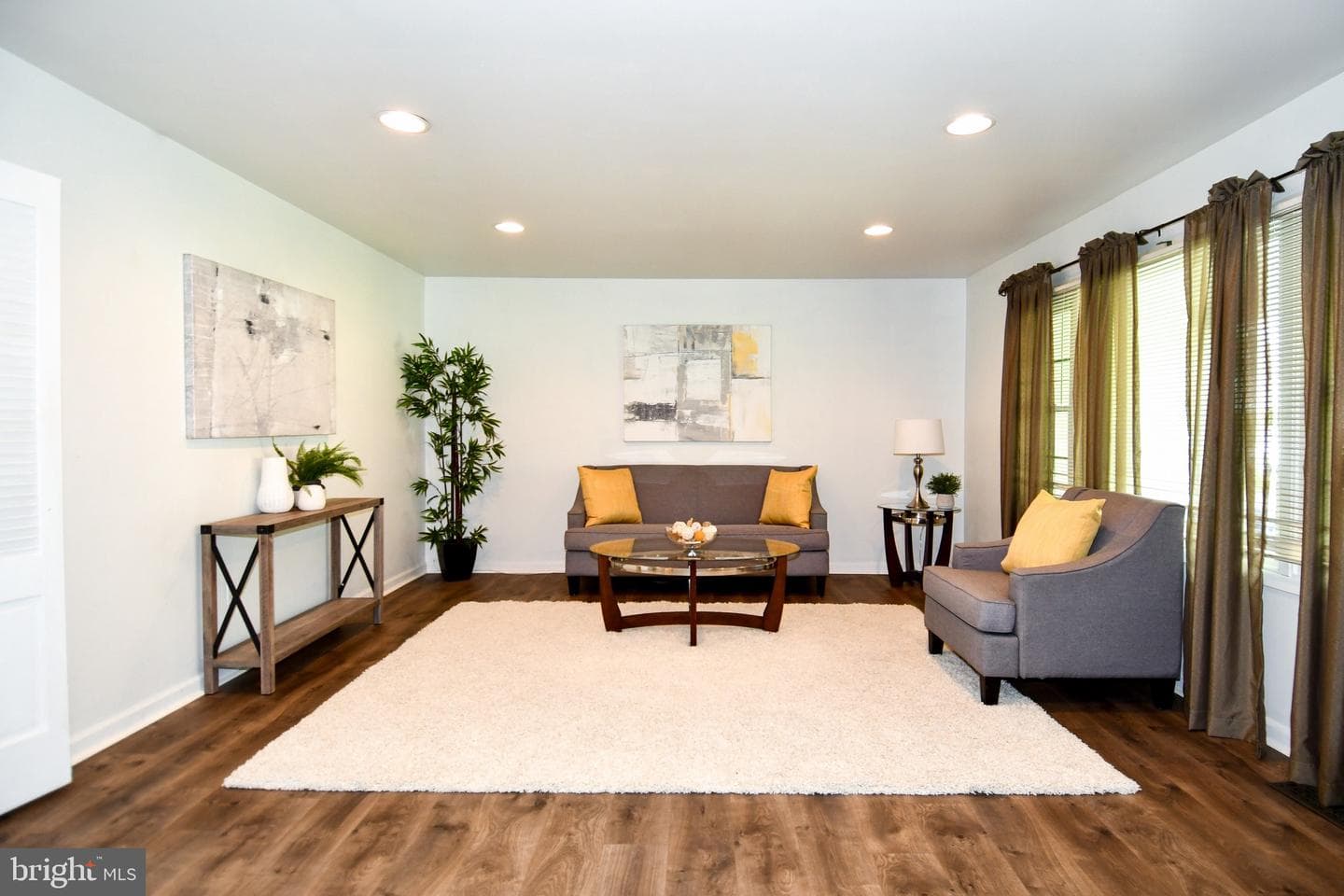 3306 Moreland Place photo 6