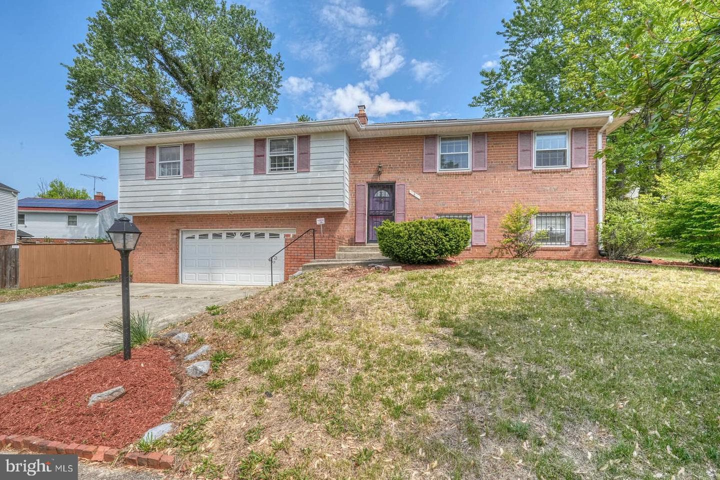 4 Thurston Drive photo 1