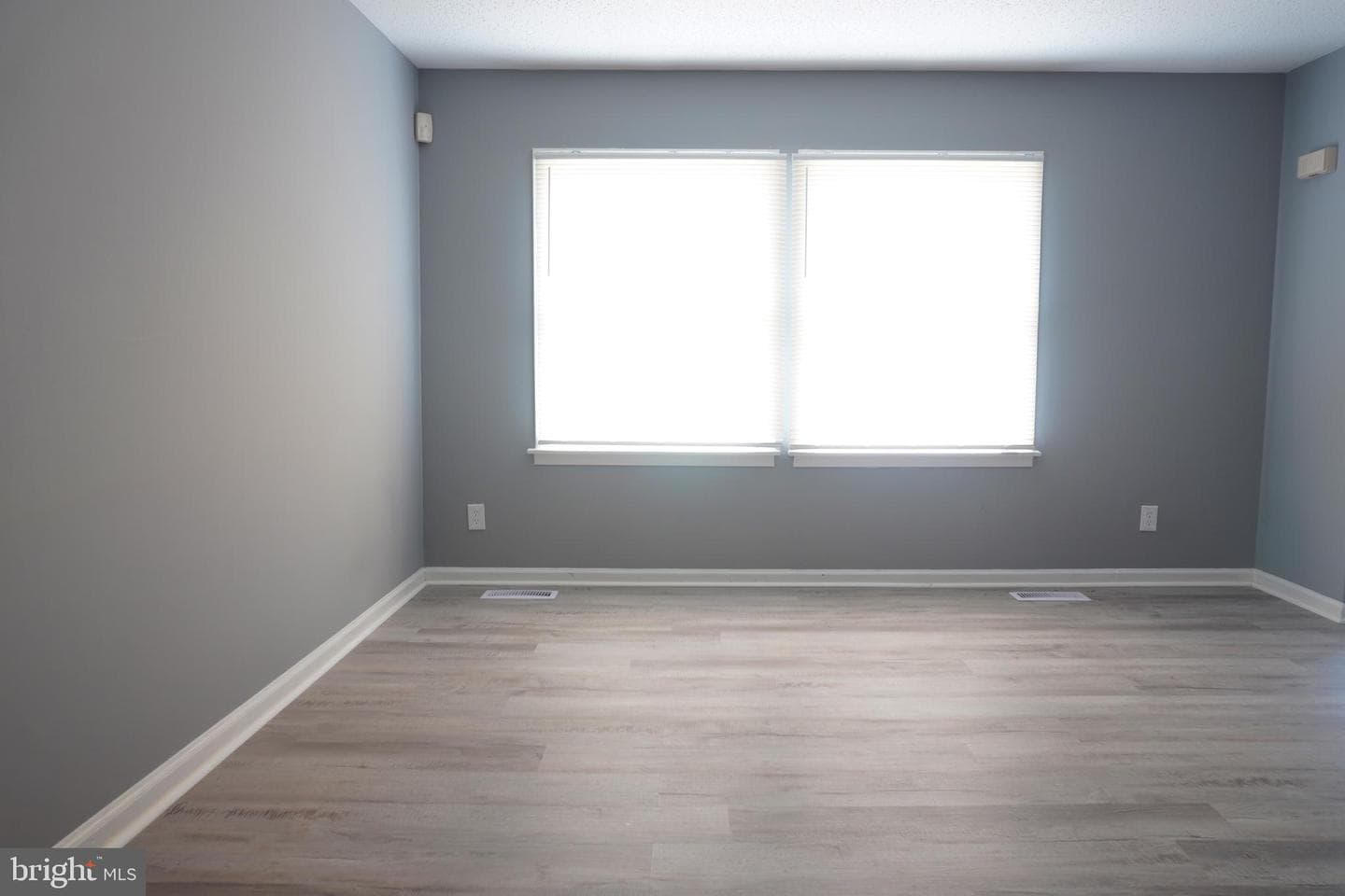 8102 Thornfield Terrace photo 3