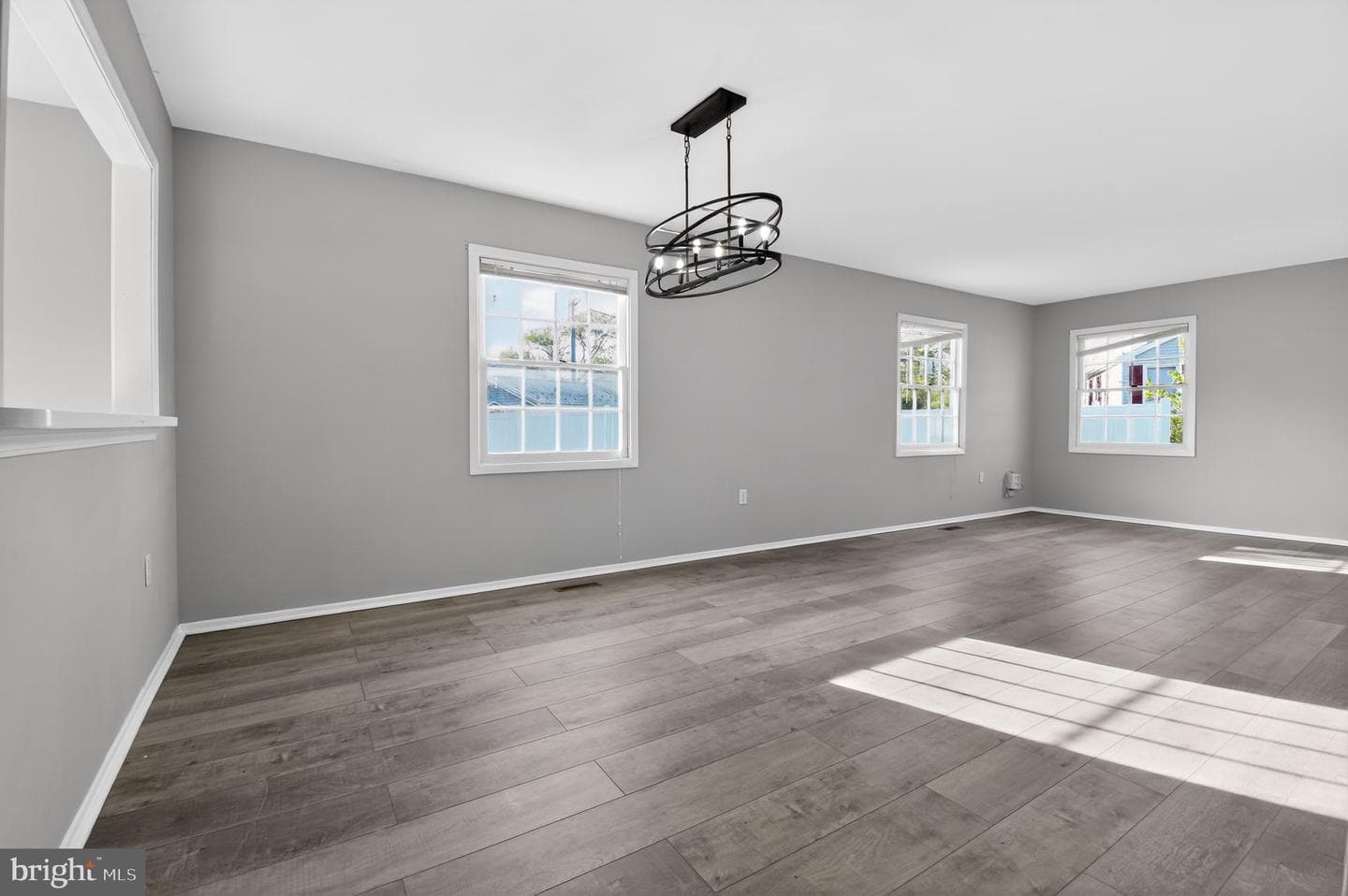 2717 Felter Lane photo 8