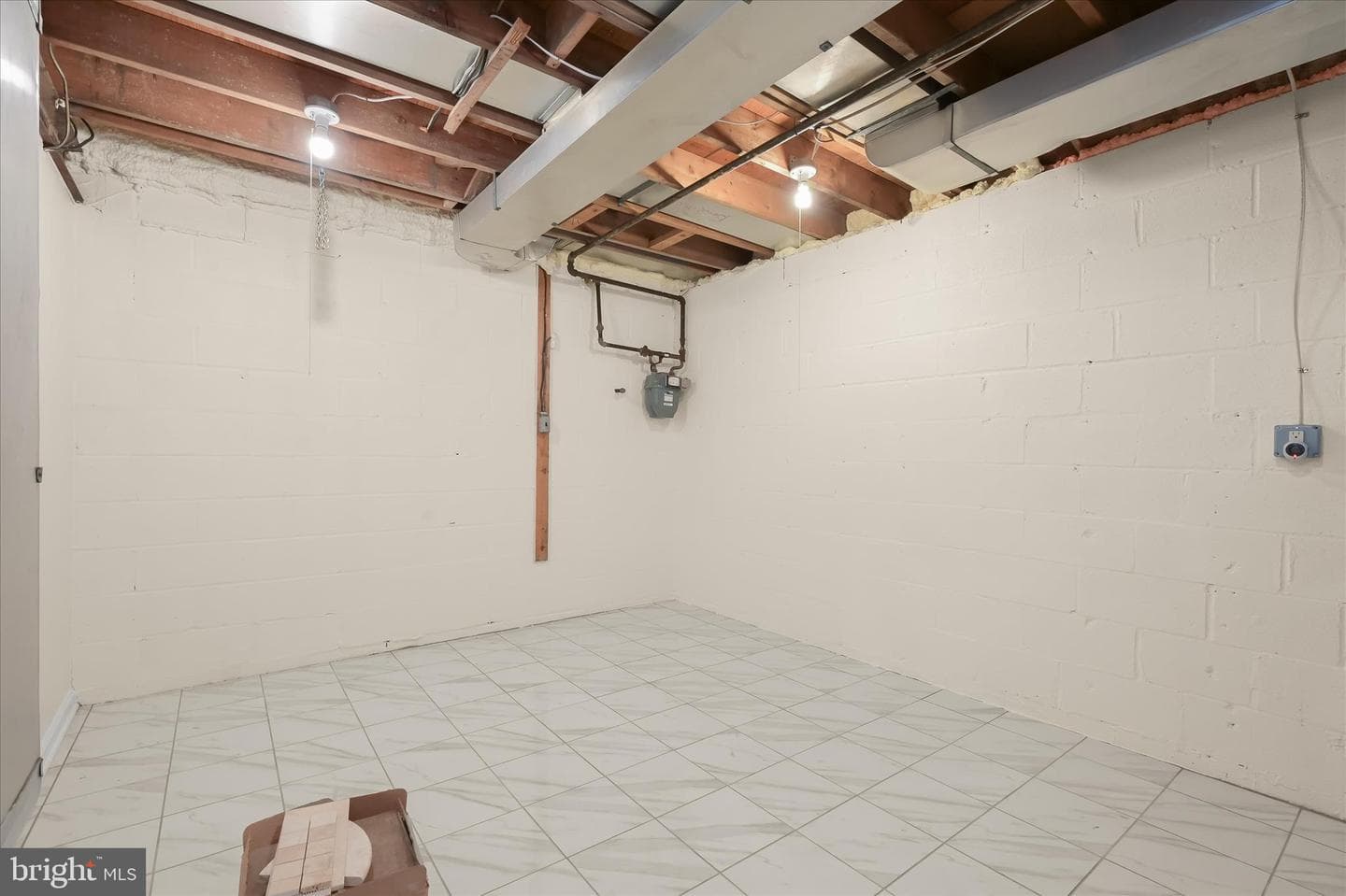 16105 Kent Road photo 50