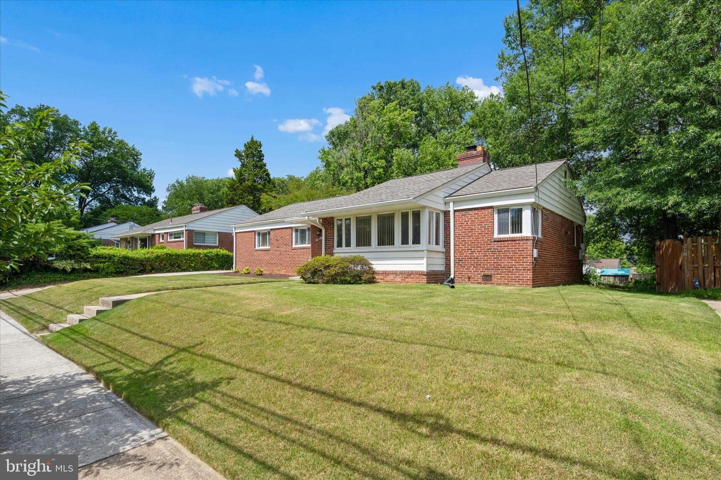 6803 Adelphi Rd photo 50
