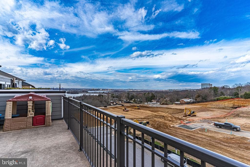 518 Triggerfish Drive photo 32