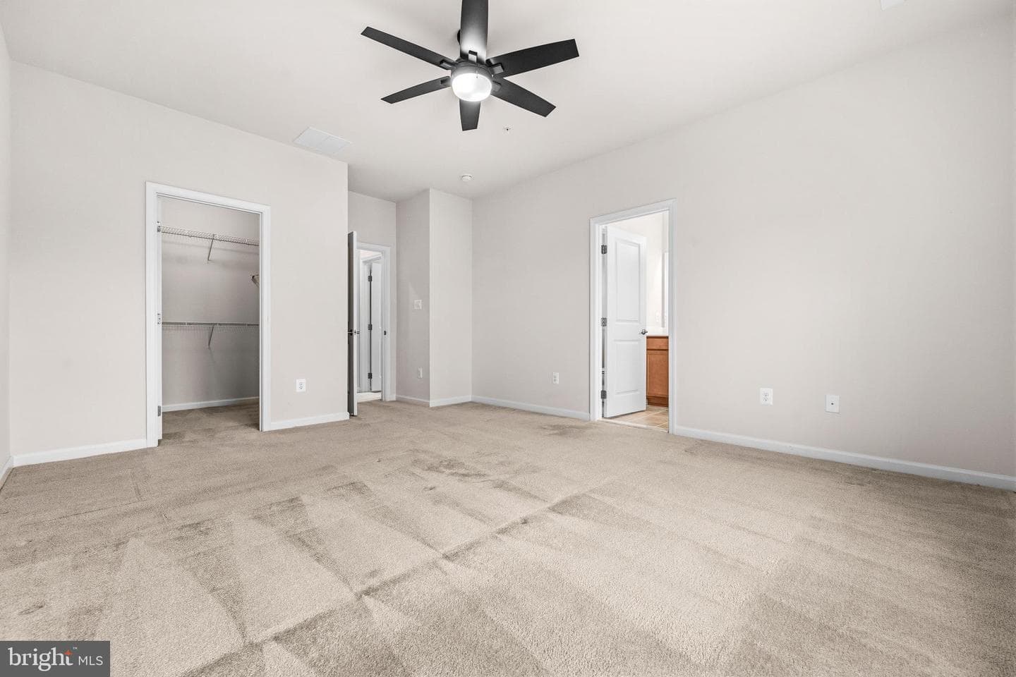 14913 Rockcastle Street photo 23