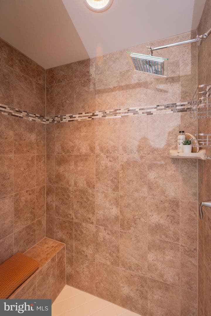 5714 45th Avenue photo 37