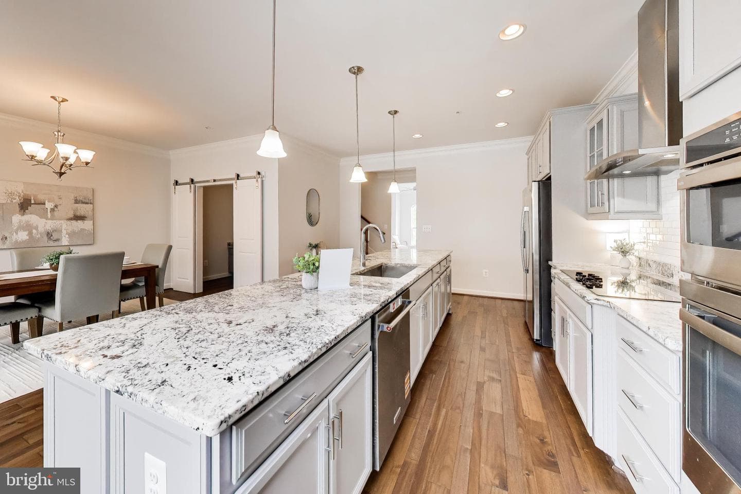 517 Windboard Way photo 4