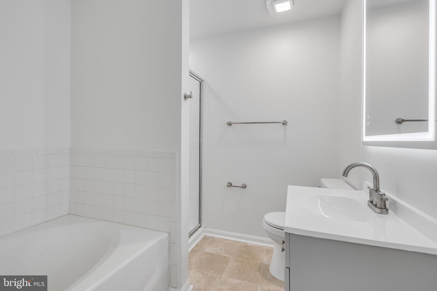 9700 Lake Pointe Court #202 photo 20