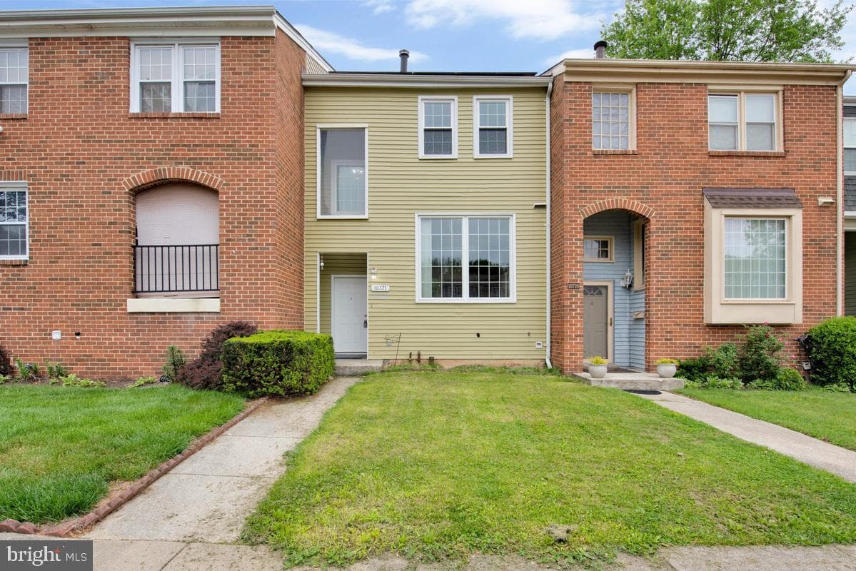 10721 Castleton Turn photo 2