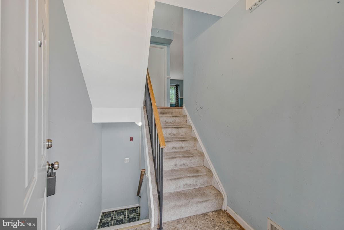 10721 Castleton Turn photo 6