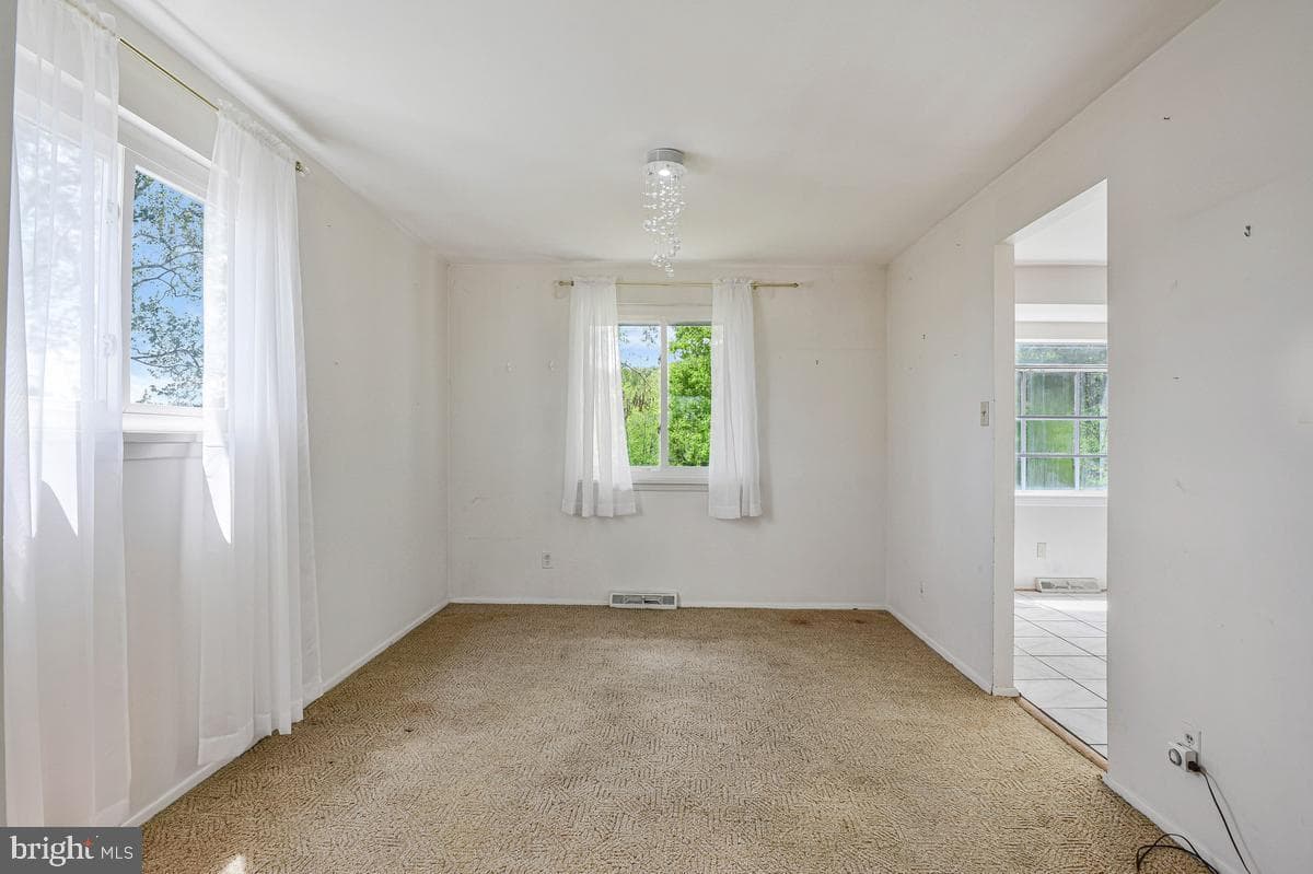 13307 Chalfont Avenue photo 10