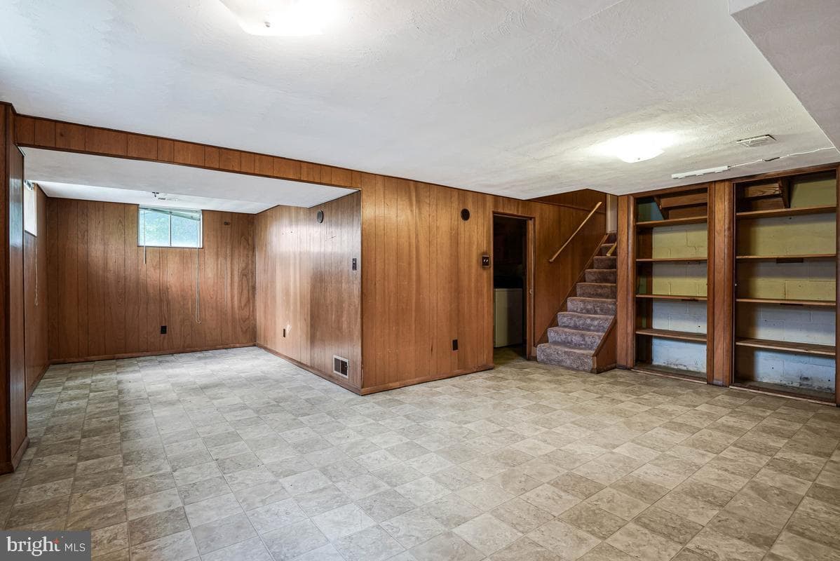 13307 Chalfont Avenue photo 32