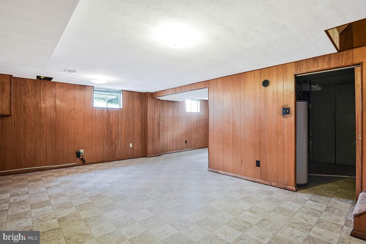 13307 Chalfont Avenue photo 33