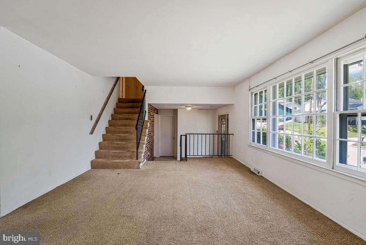 13307 Chalfont Avenue photo 9
