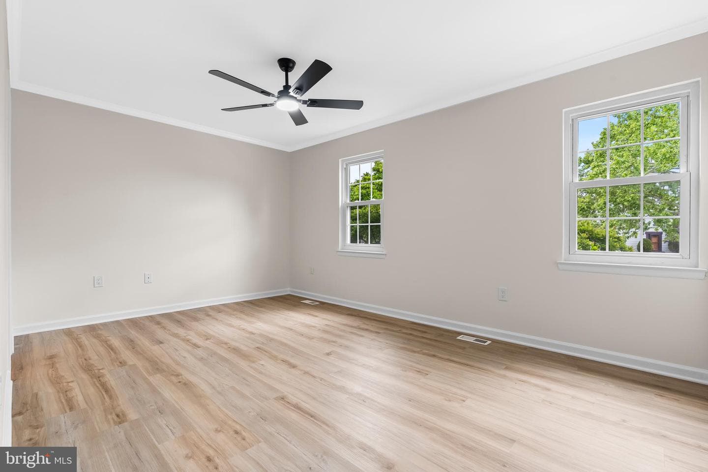 15732 Millbrook Ln # 79 photo 42
