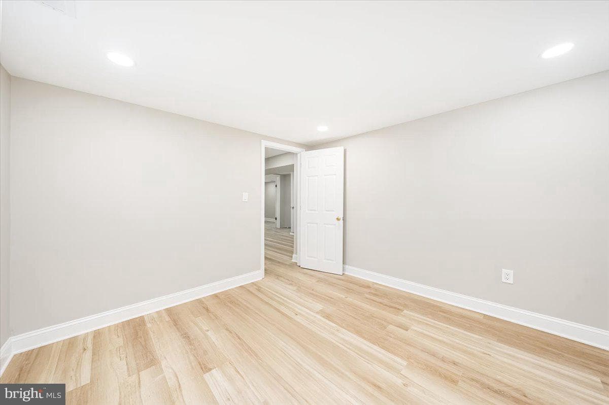 4865 66th Avenue photo 28