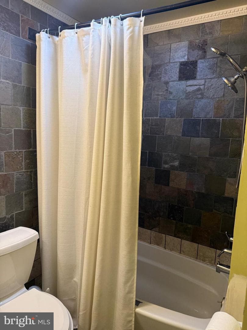 5215 Newton Street #302 photo 11