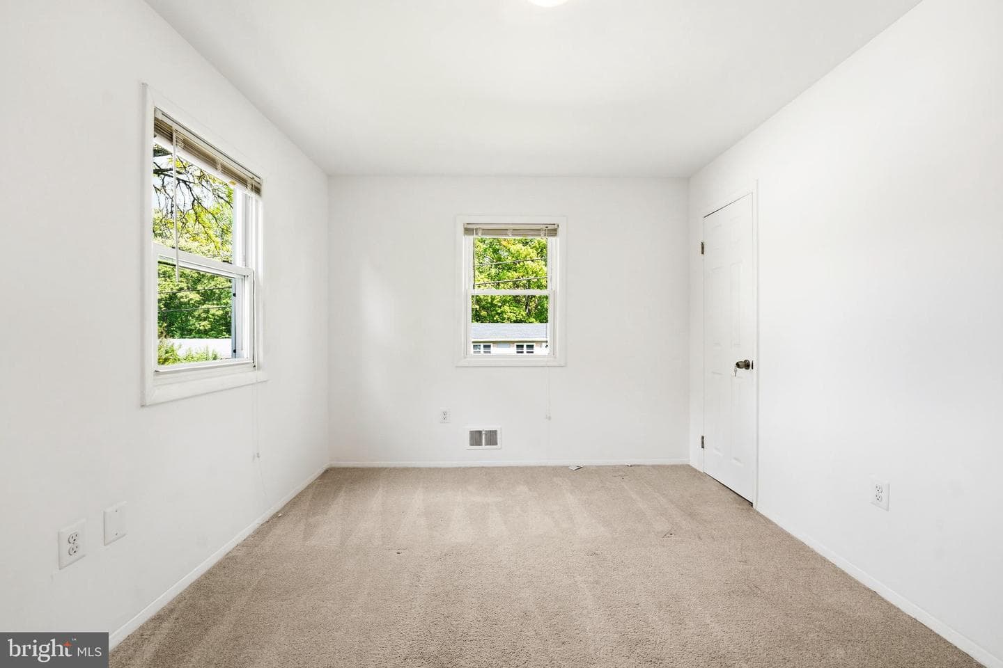 5802 Shepherd Lane photo 19