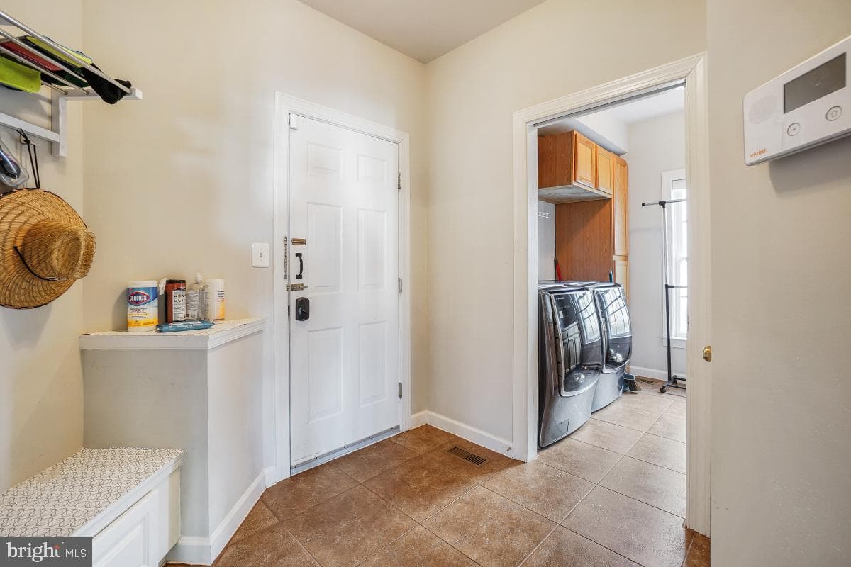 7804 Killbarron Drive photo 30